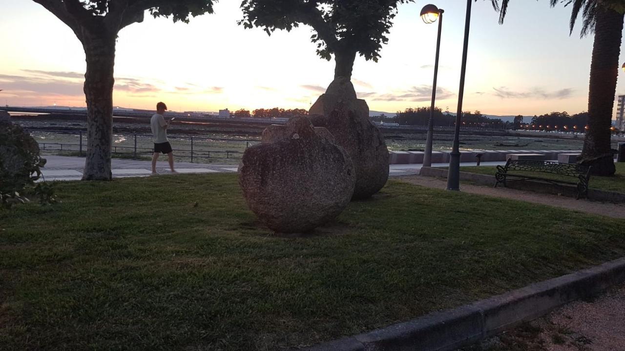 Apartamento A Chilena Cambados Luaran gambar